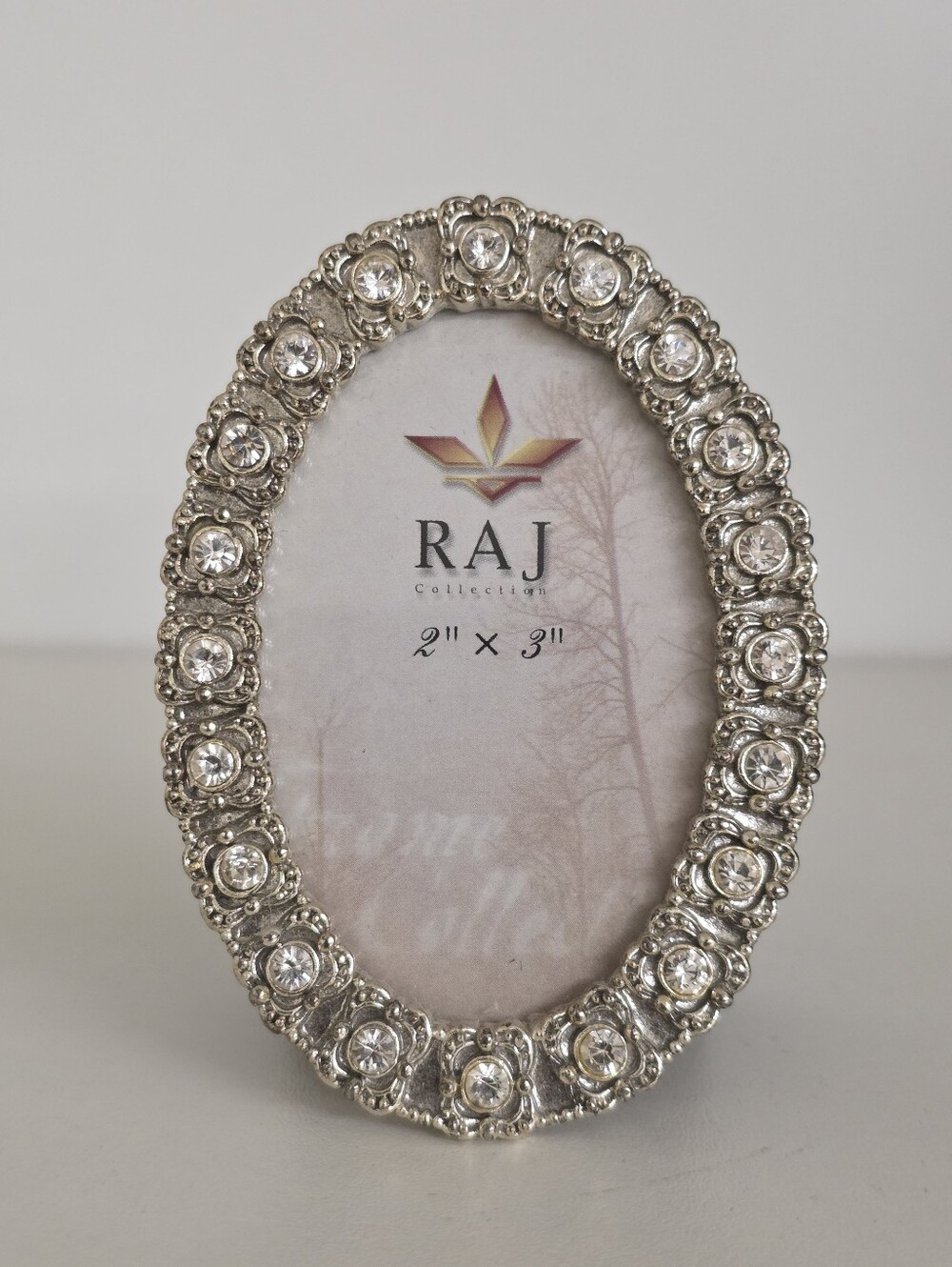RAJ Collection Crystal Oval Tabletop Mini Frame